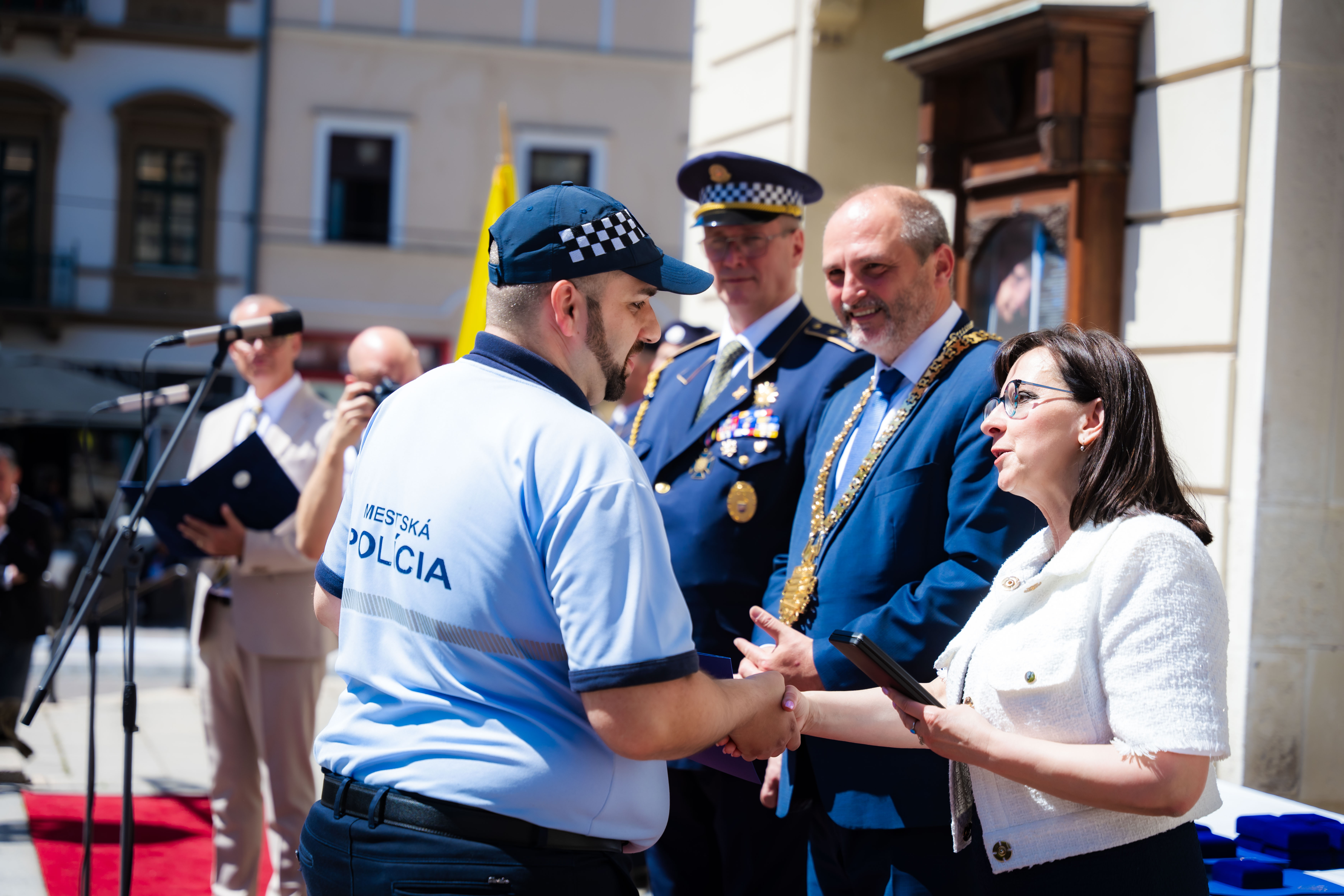 Slavnostne ocenovanie prislusnikov Mestskej policie mesta Kosice -1-77